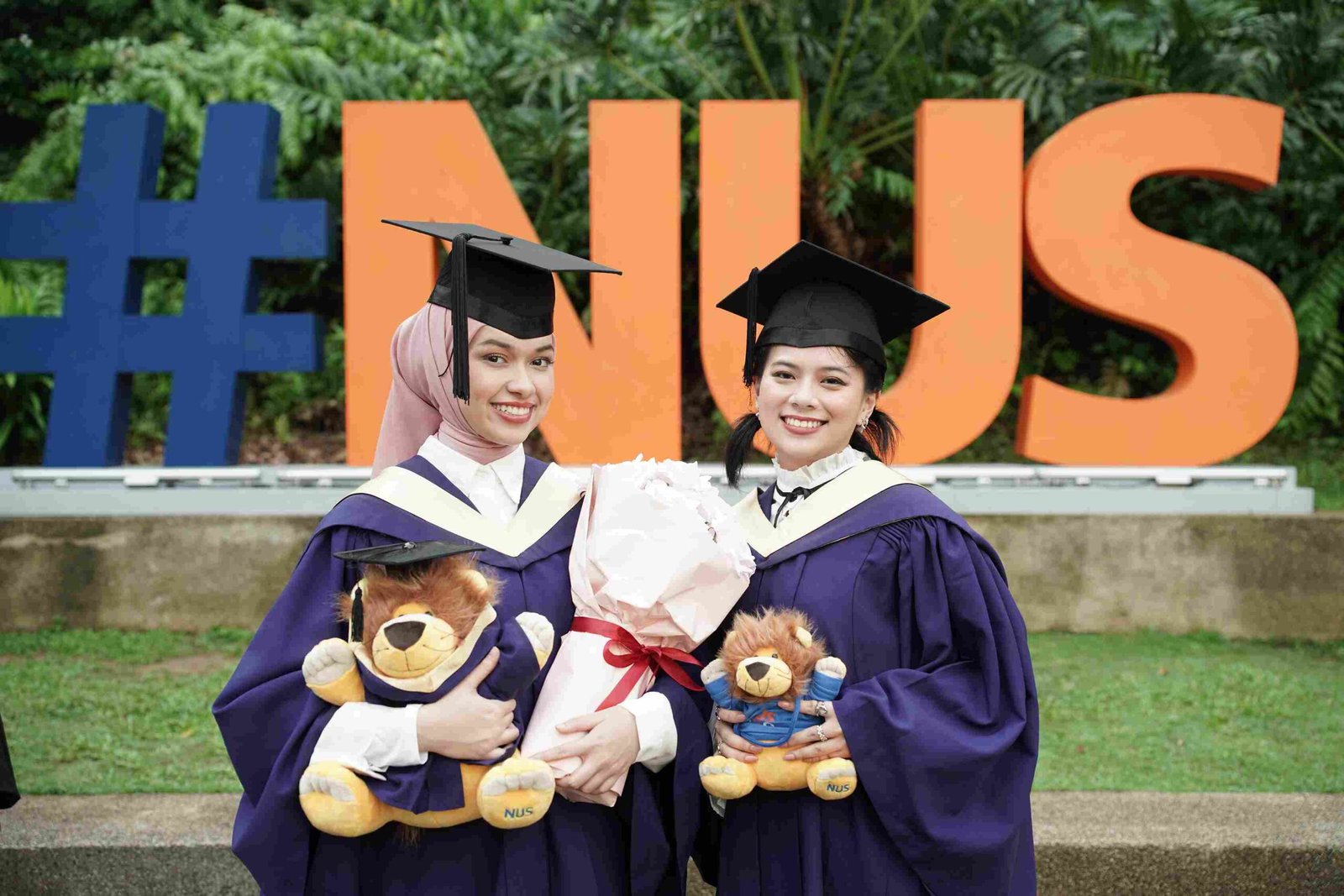 Rebecca Klopper Kuliah di NUS dalam Ahlan Singapore