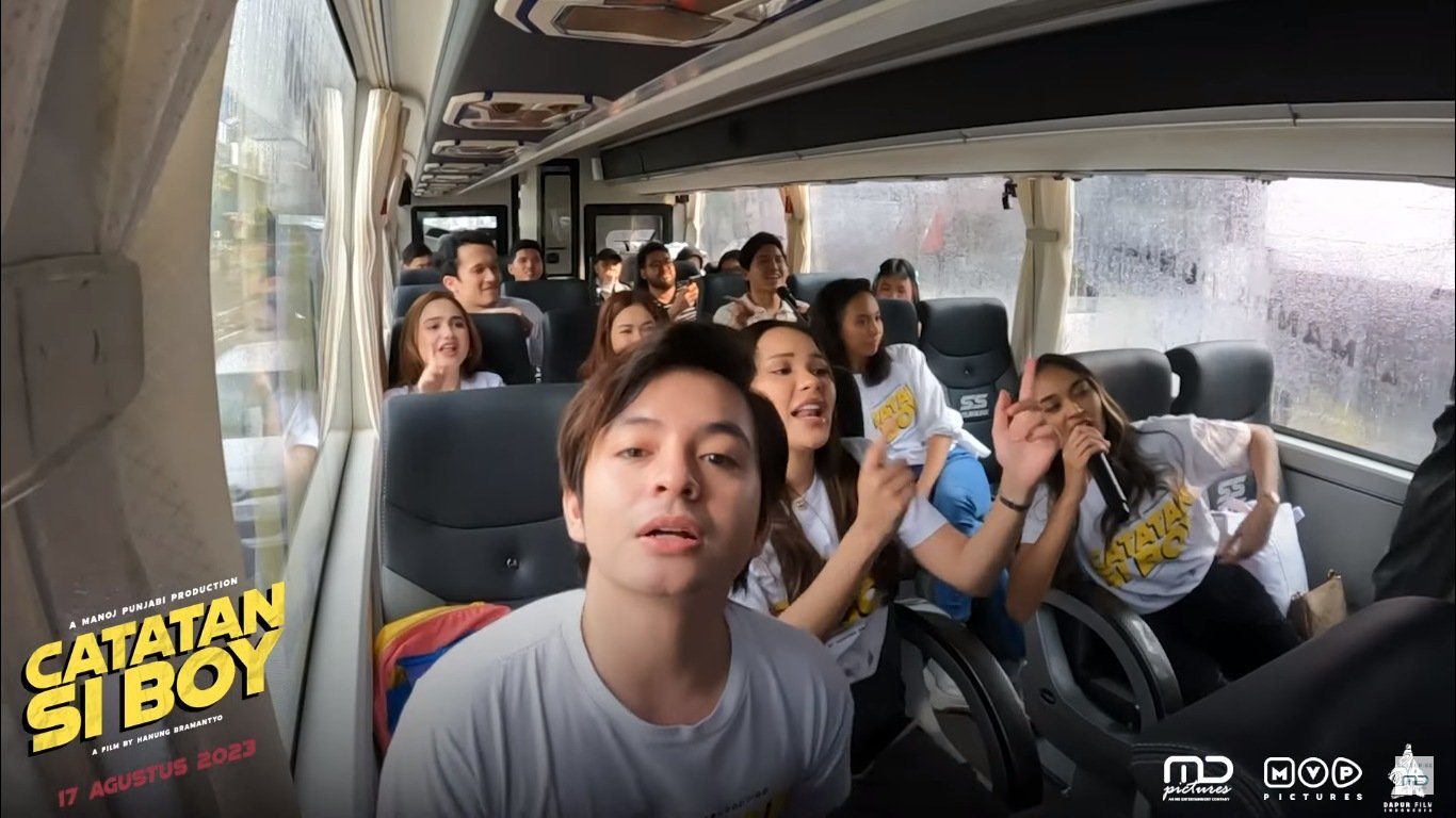 city tour bus md pictures