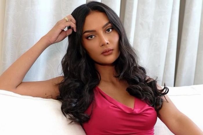 Erika Carlina